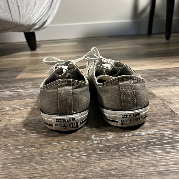 Grey Converse Chuck Taylor’s Classic Flat Lace Up Sneakers - Picture 3 of 5